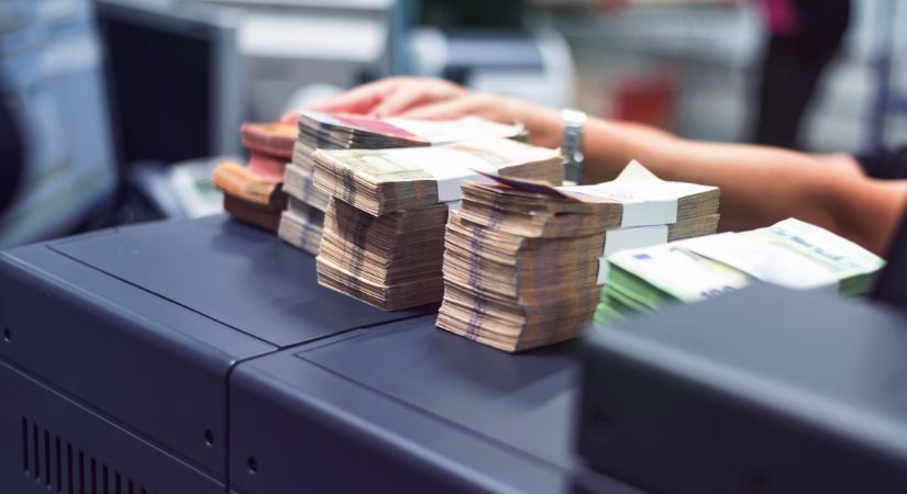 Cuando la banca destruye empresas: el caso Allzone y la sombra de Santander