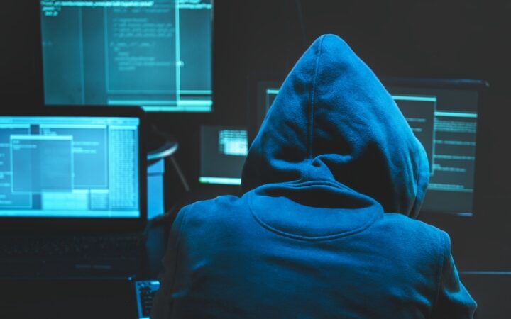 Ciberdelitos en España 2026: deepfakes, inteligencia artificial y los nuevos delitos que quizá no sabias que existían