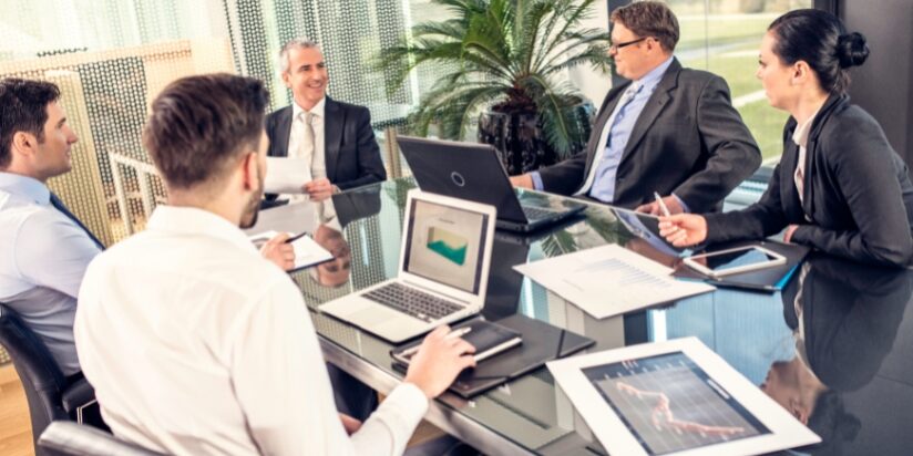 Crear una SL en 48 horas en España: qué es una sociedad ya constituida, para quién tiene sentido y qué riesgos debes conocer antes de comprarla